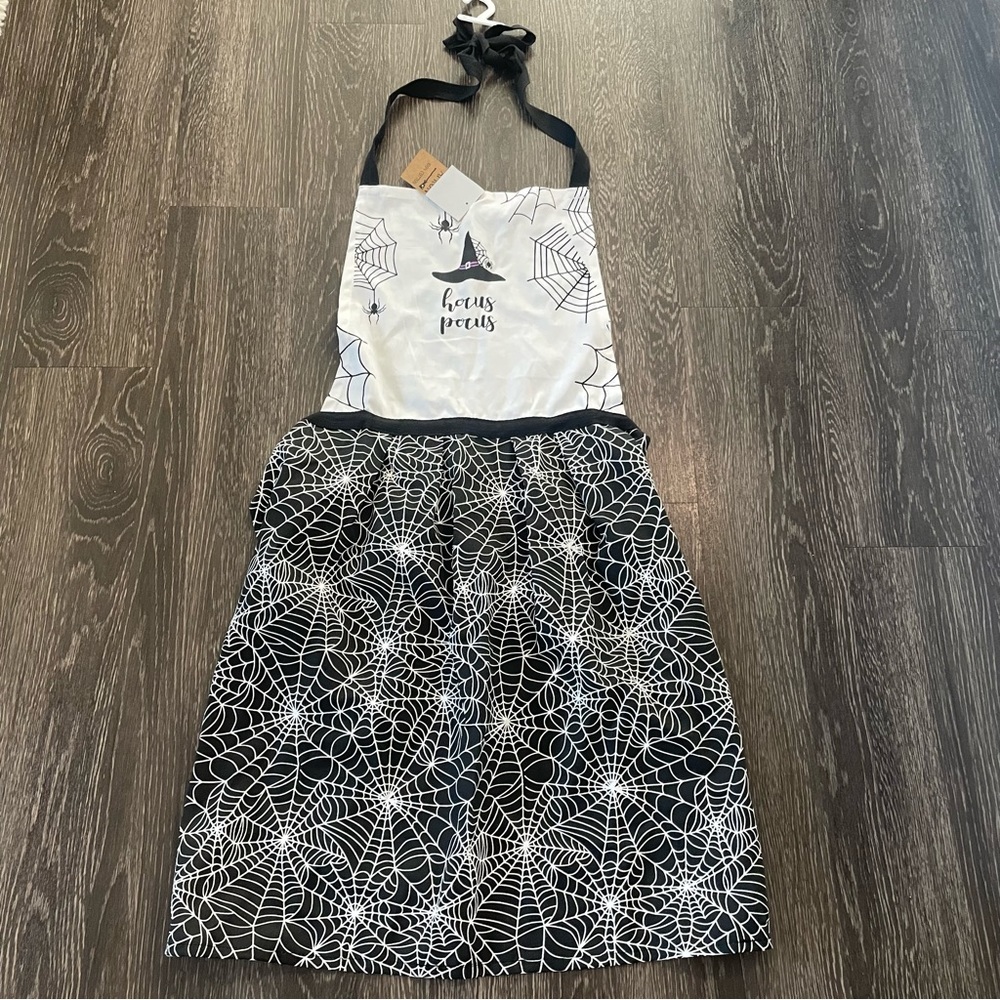 New! Witchy Vibes Only Hocus Pocus Witch Spider Web Apron